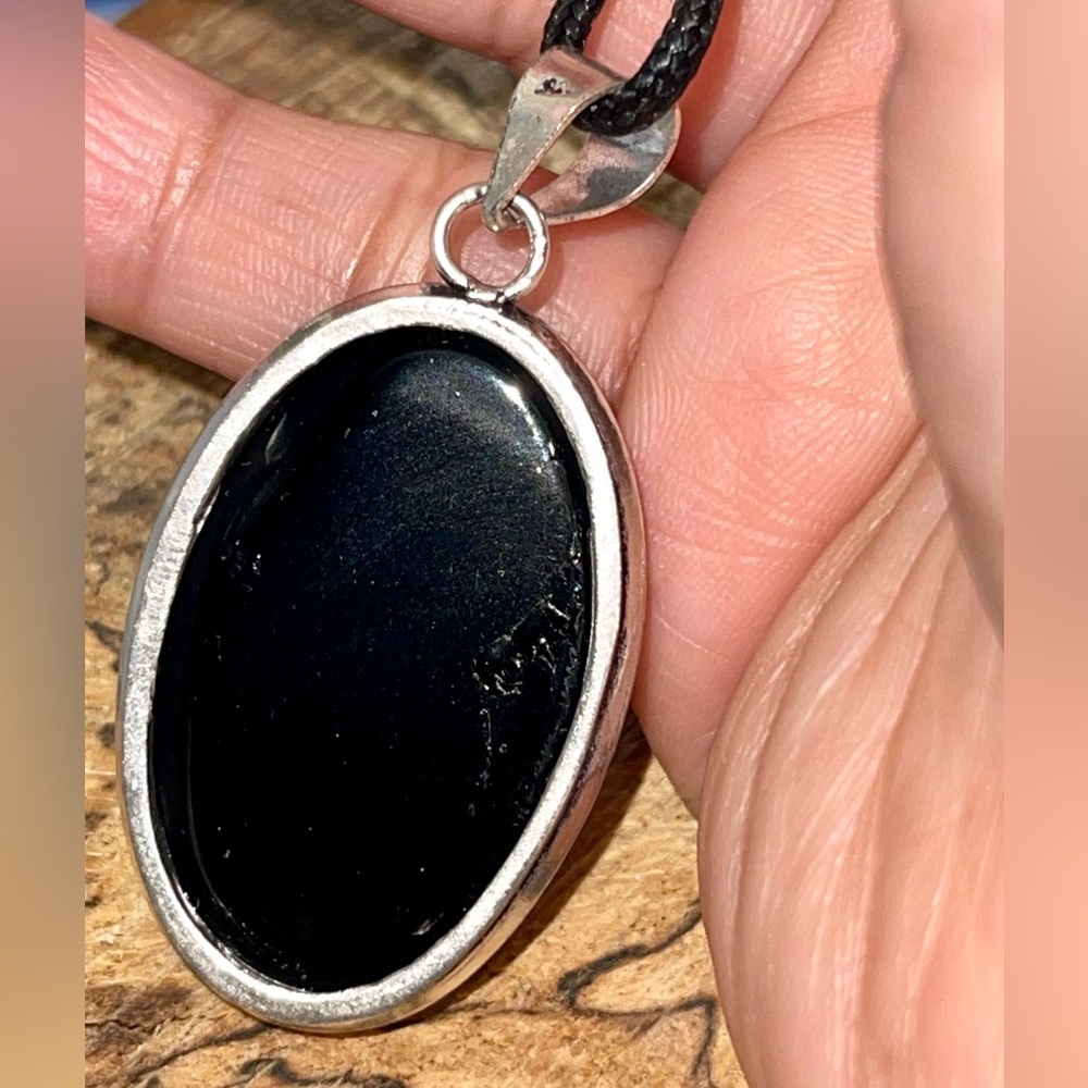 Black Onyx Pendant 1 7/8” - Picture 12 of 13